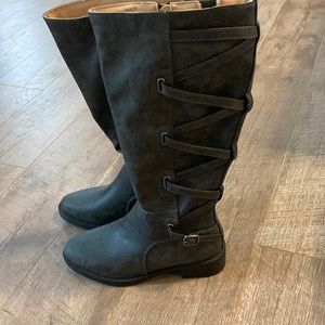 JOURNEE COLLECTION Womens Carly Block Heel Riding Boot 6 NWOT